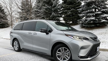 2023 Toyota Sienna XSE 25th Anniversary Special Edition