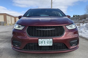2022 Chrysler Pacifica Hybrid Limited