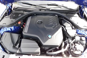 2023 BMW 3 Series: Which engine should you choose? | Driving