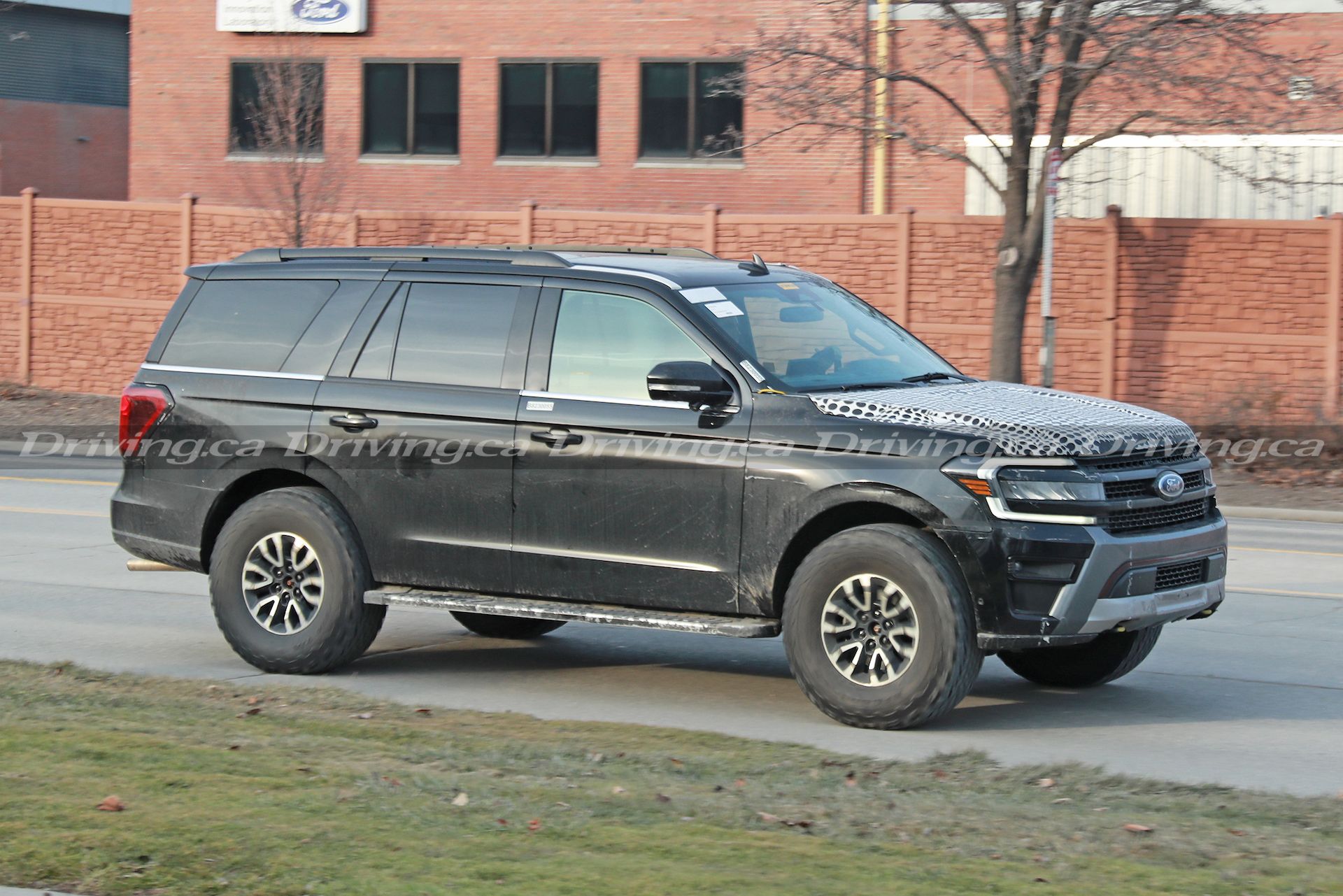 Ford spied working on a possible Expedition Raptor | Driving