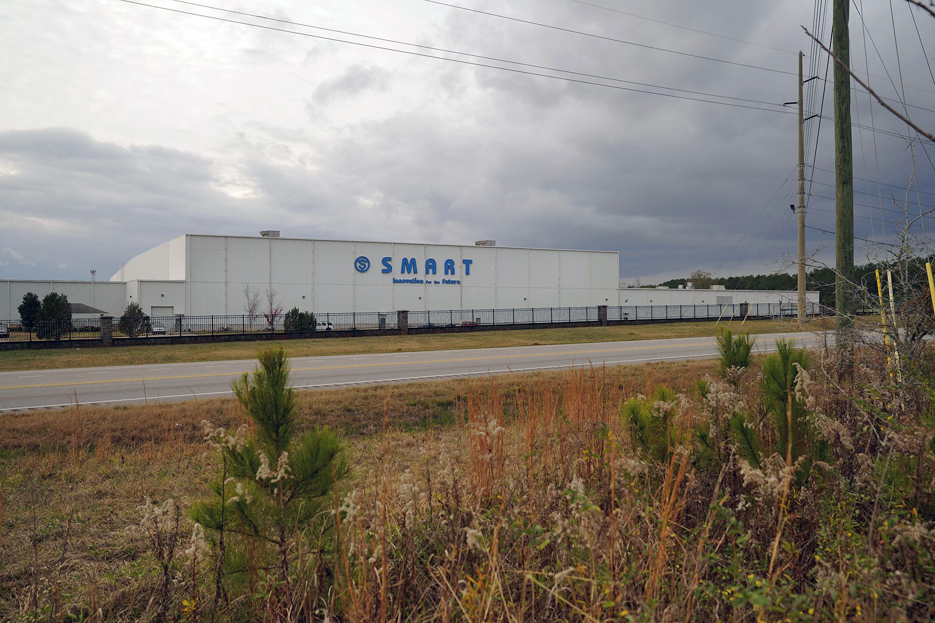 Fake ID enabled Hyundai suppliers to employ child labour in Alabama