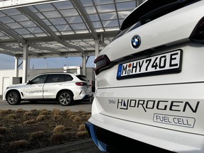 2023 BMW iX5 Hydrogen test vehicles