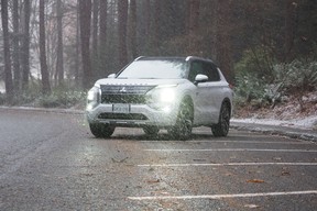2023 Mitsubishi Outlander PHEV