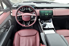 2023 Land Rover Range Rover Sport PHEV interior