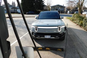 2023 Rivian R1S SUV