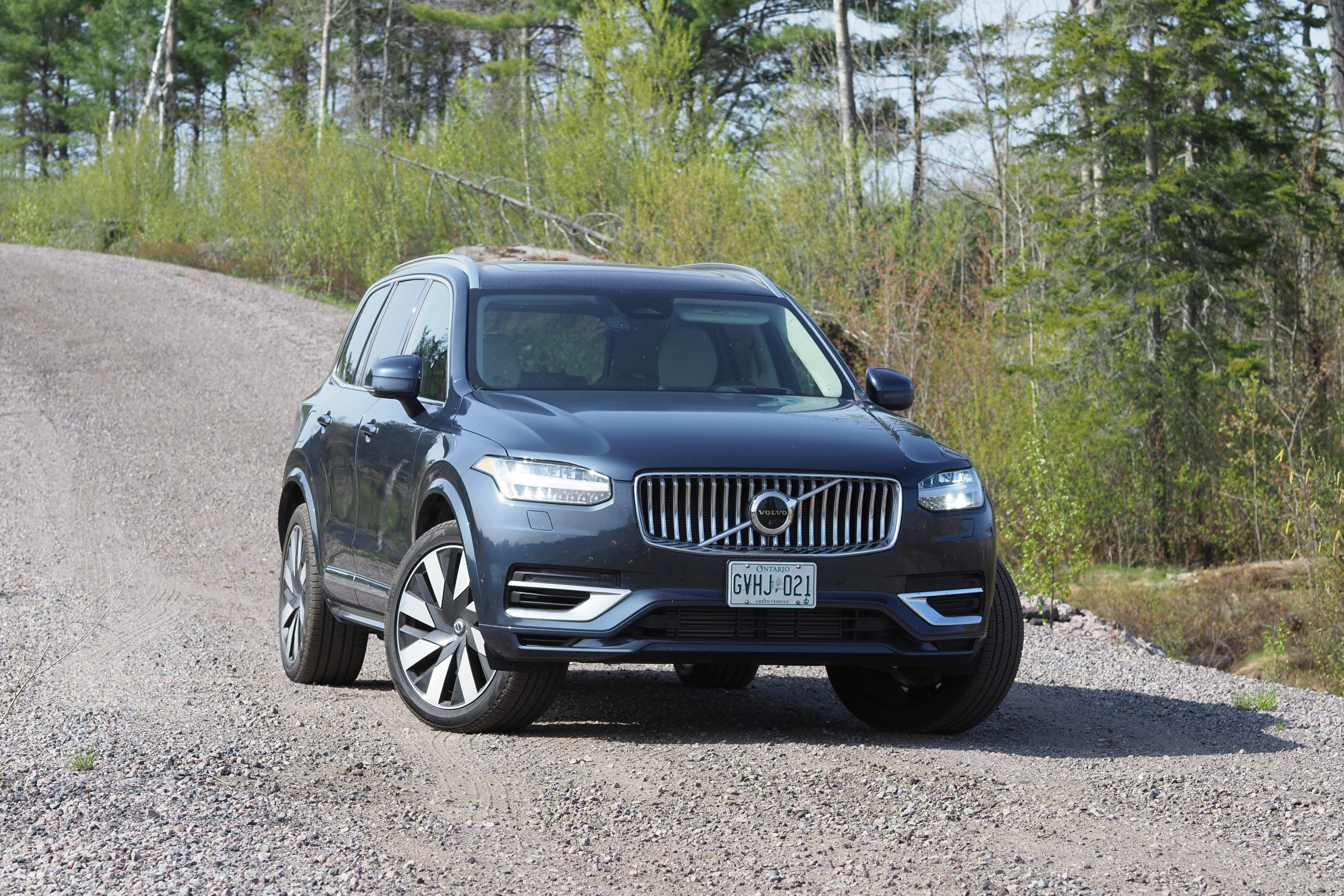 suv-review-2023-volvo-xc90-recharge-t8-ultimate-flipboard