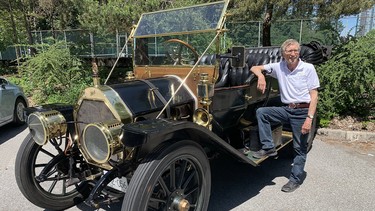 Peter Findlay with the 1910 Russell-Knight he will transport back to Perth, Ontario where they car was originally owned.