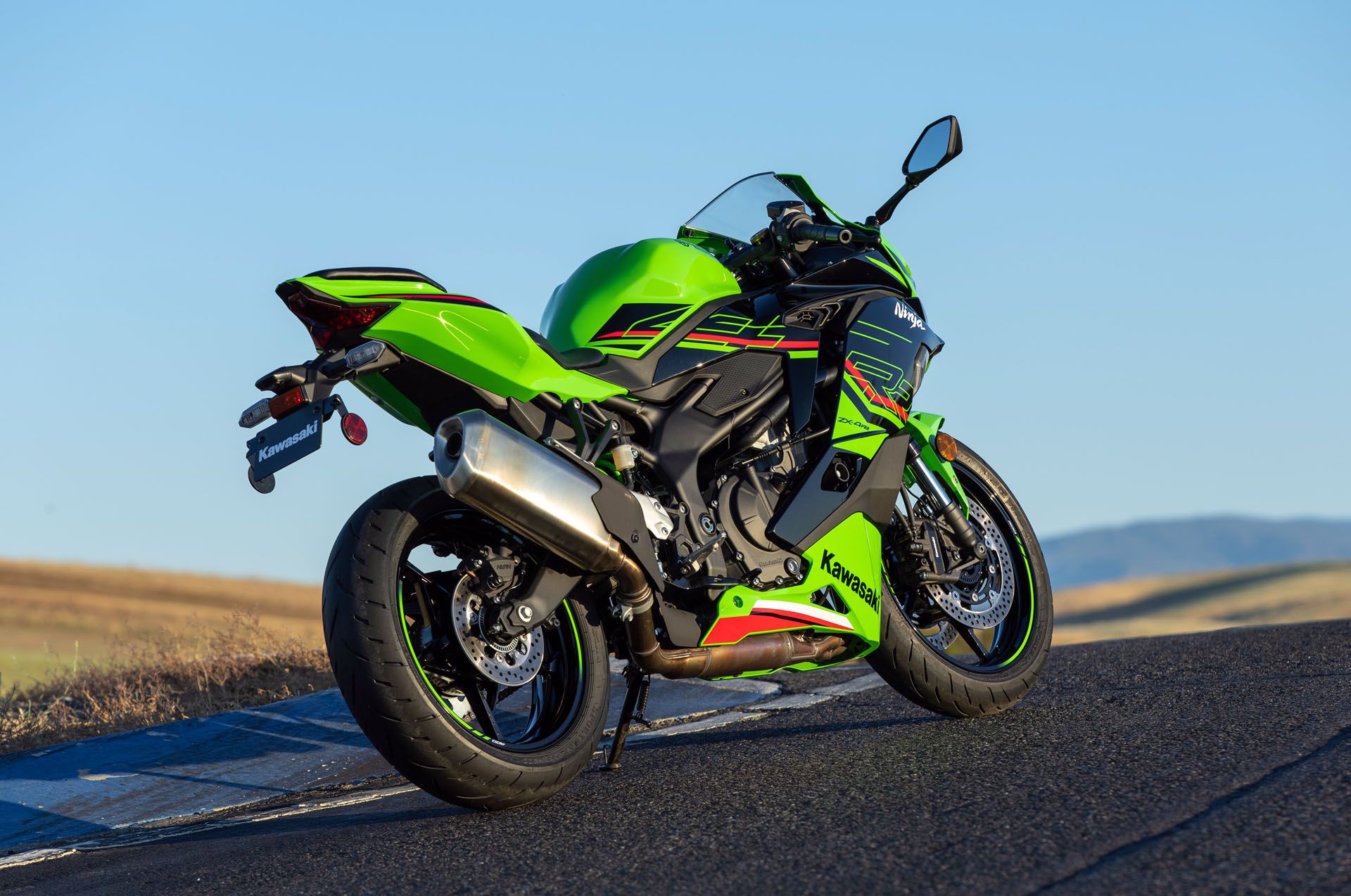 First Ride: 2023 Kawasaki Ninja ZX-4RR | Reviews Gallery - Reviews