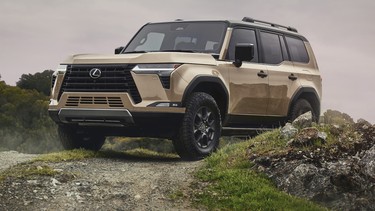 2024_Lexus_GX_Overtrail+_007