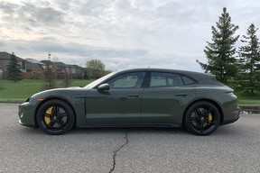 Porsche Taycan GTS Sport Turismo
