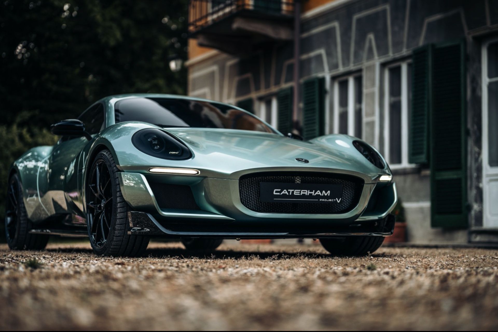 The 2020 Jaguar F-Type Shows Off In New Goodwood: Festival Of