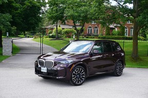 2024 BMW X5 50e 01 bHarper