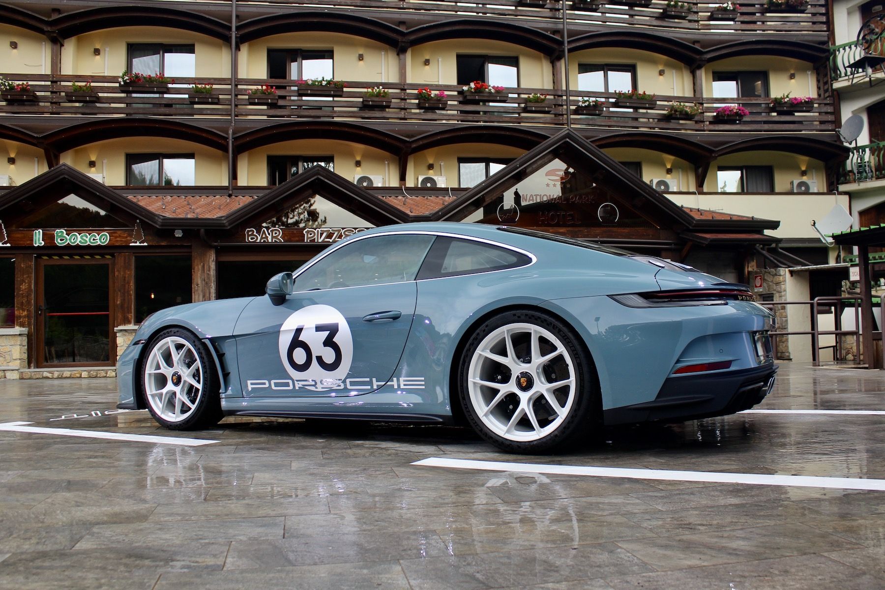 2024 Porsche 911 S/T