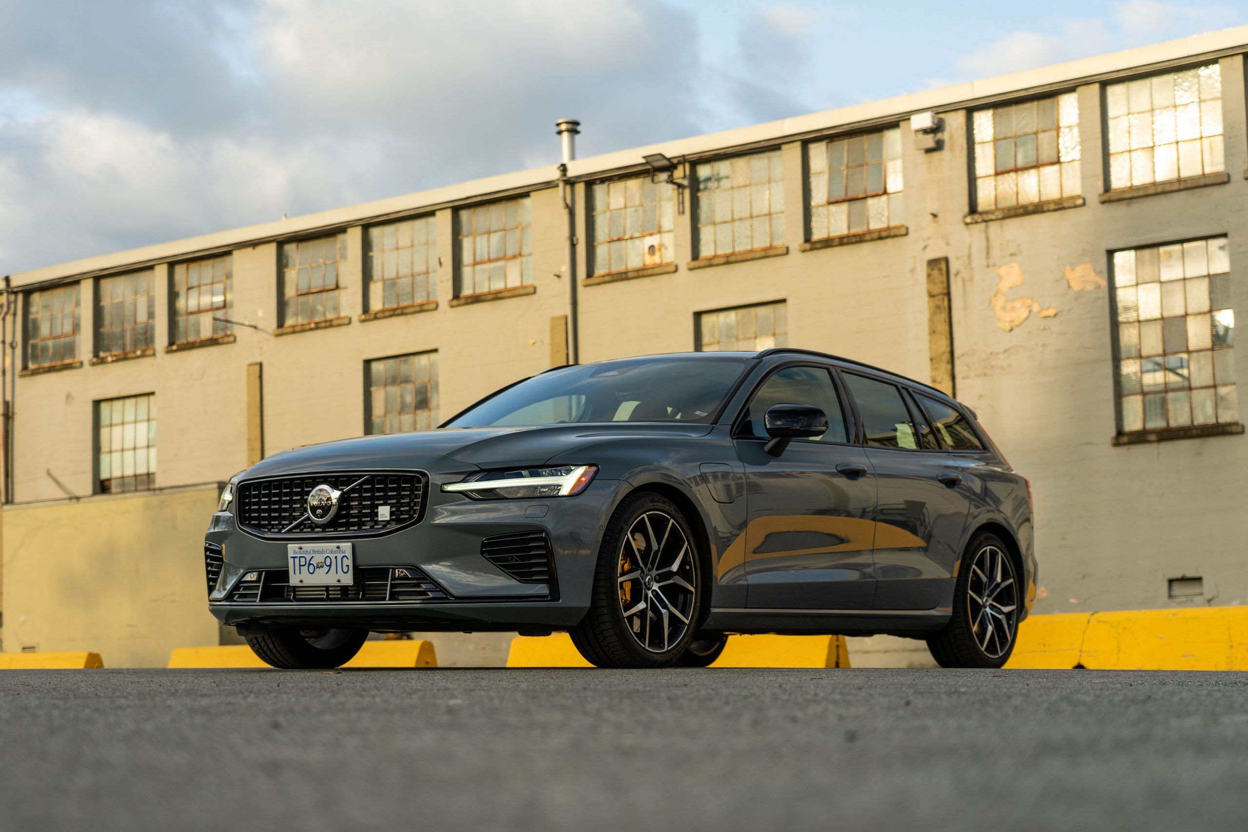 2024 Volvo V60 T8 EAWD Polestar Engineered PHEV SUV Review Reviews   2024 Volvo V60 T8 EAWD Polestar Engineered Bmcaleer 14 Scaled 