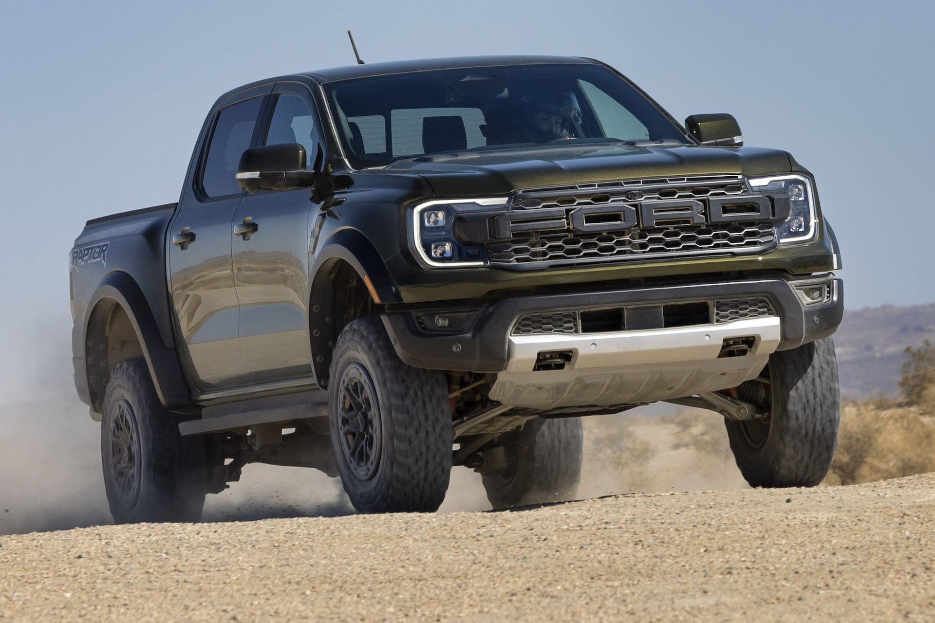 2024 Ford Ranger Raptor gets 405 hp, live-valve shocks