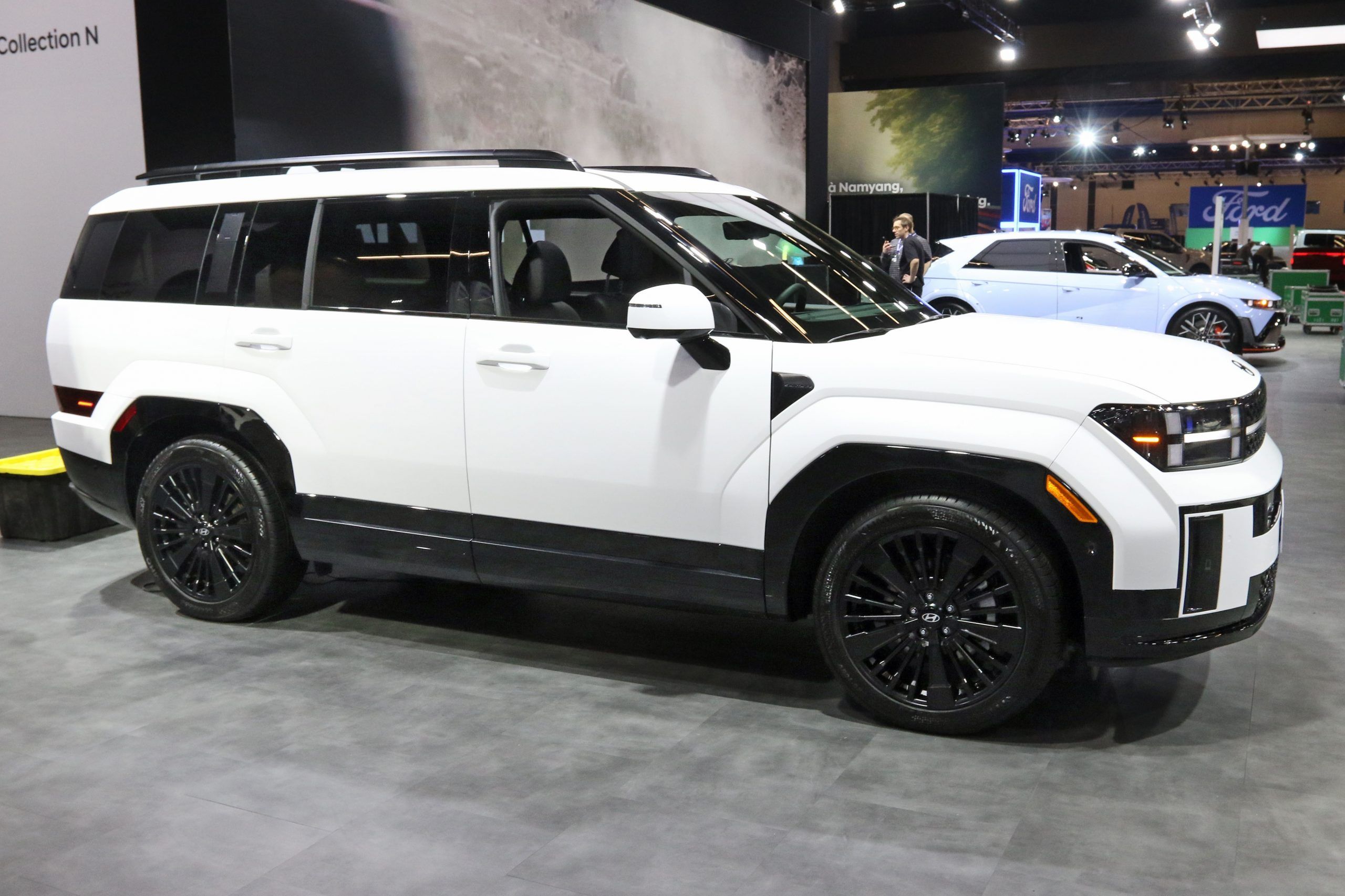 Voici Ce Que Vous Verrez Au Salon De L Auto De Montr Al 2024 Ou Pas   2024 Hyundai Santa Fe Salon Auto Montréal Photo Luc Gagné 2 Scaled 