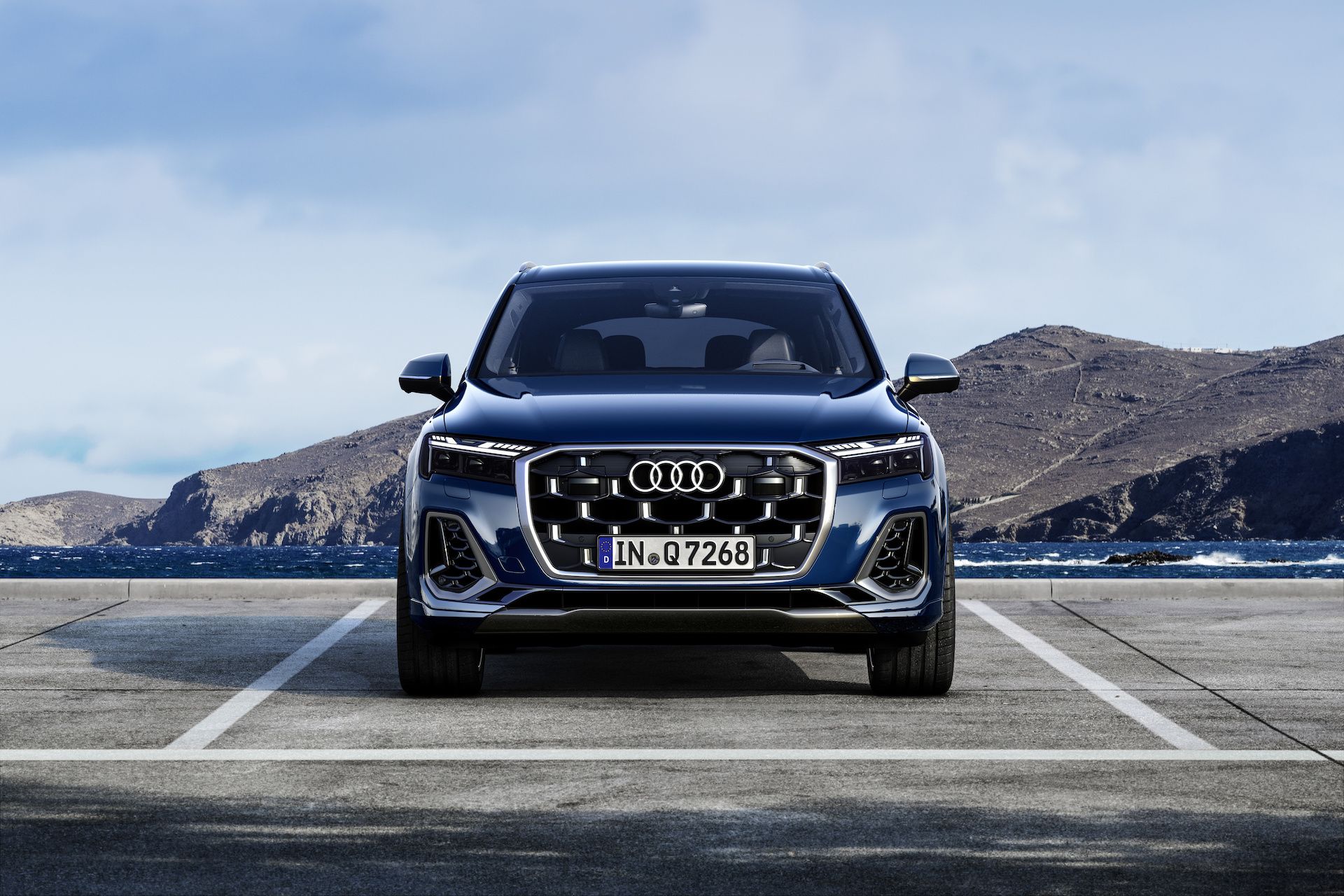 Audi revises 2024 Q7 and SQ7 SUVs with new looks, trick tech