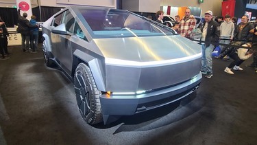 Tesla CyberTruck - Salon Auto Montréal 2024