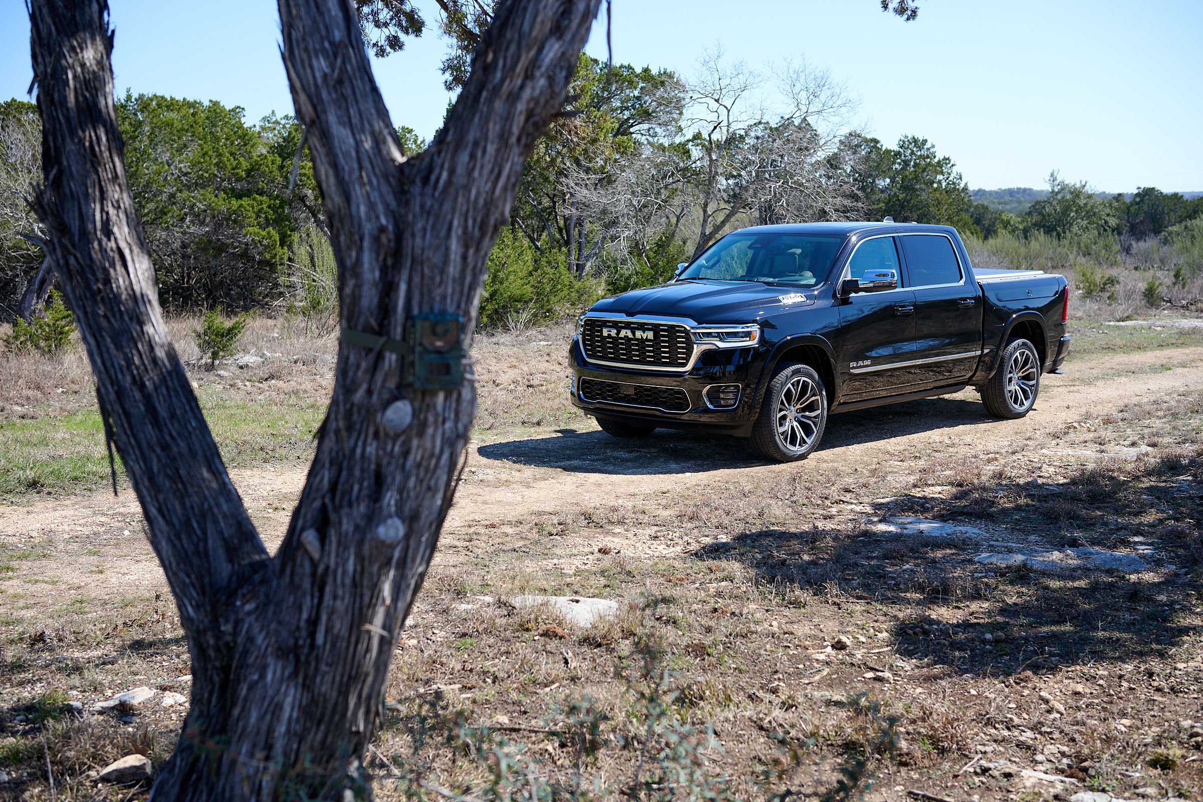 First Drive: 2025 Ram 1500 loses Hemi V8, takes a play from Genesis