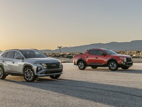 2025 Hyundai Tucson (foreground) and Hyundai Santa Cruz XRT