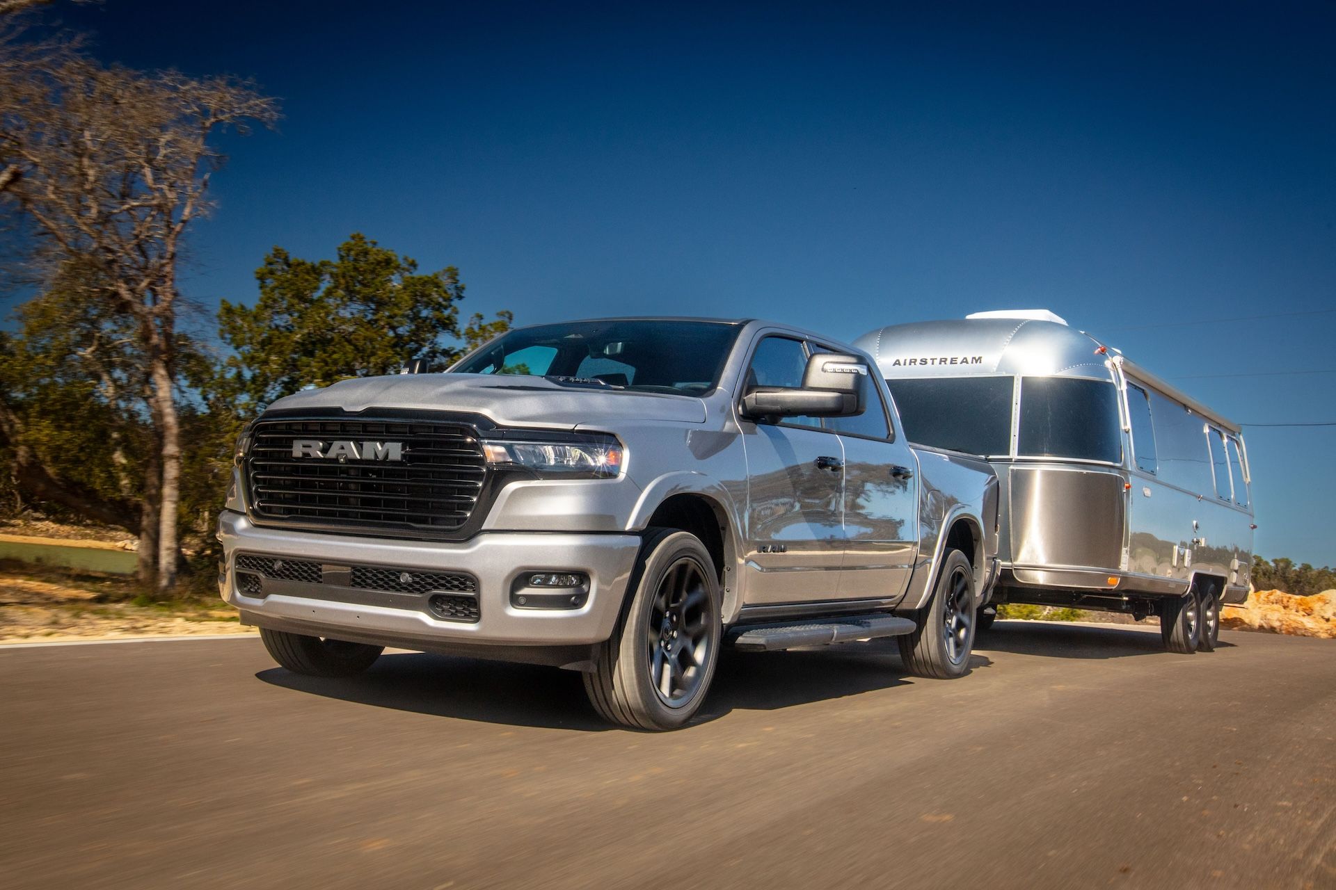 2025 Ram 1500 Laramie towing