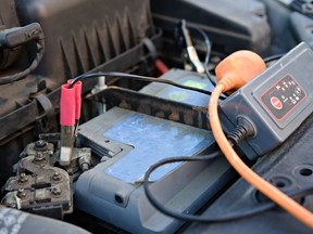 how long to charge a car battery