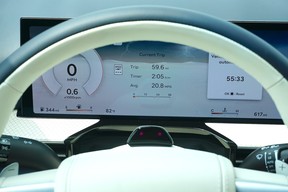 2025 Genesis GV80 10