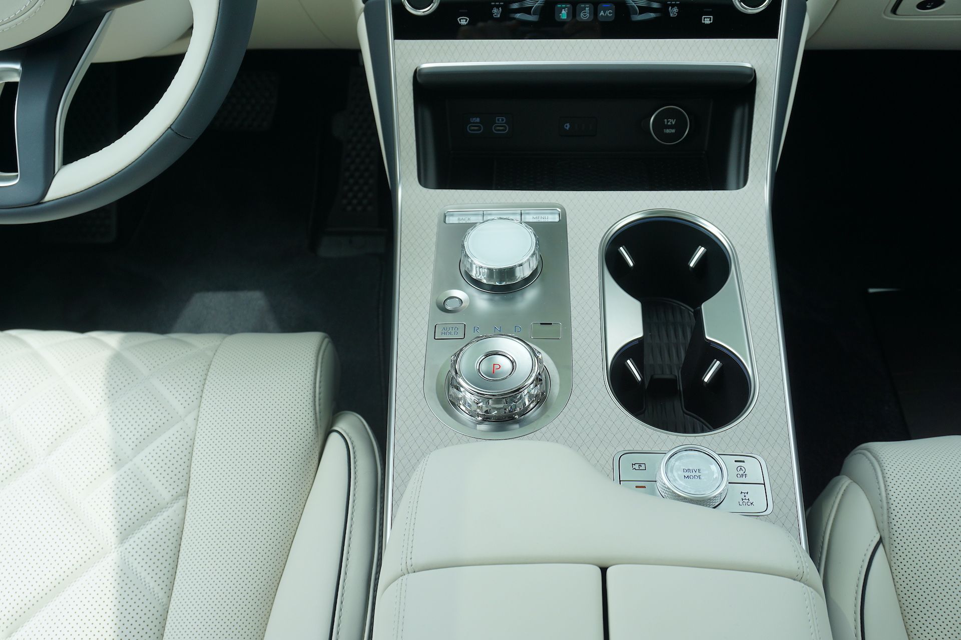 2025 Genesis GV80 12