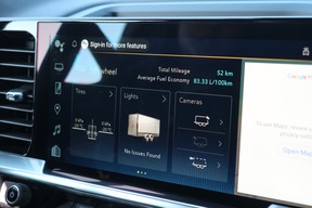 The trailer profiles can keep track of the trailer mileage and, if properly equipped, its tire pressure and temperature