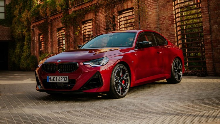 2025 BMW 2 Series gets design tweaks, M2 receives more power | Driving