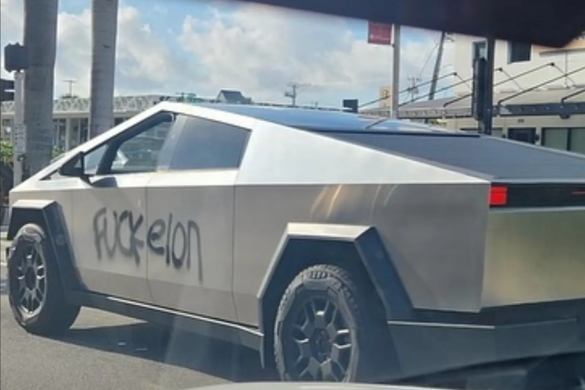 Florida fleet of Tesla Cybertrucks vandalized with 'F*ck Elon' | Driving