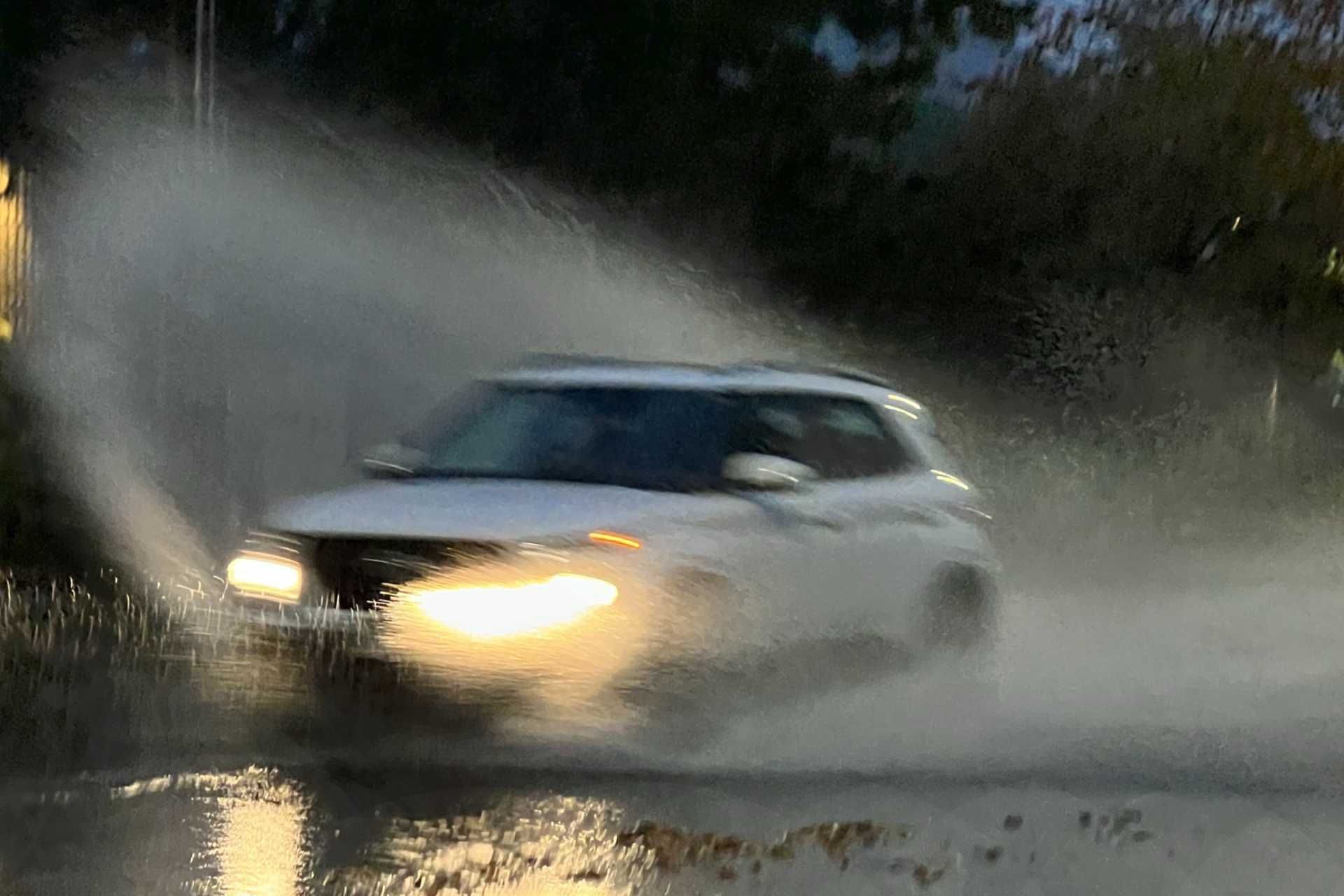 Hydroplaning