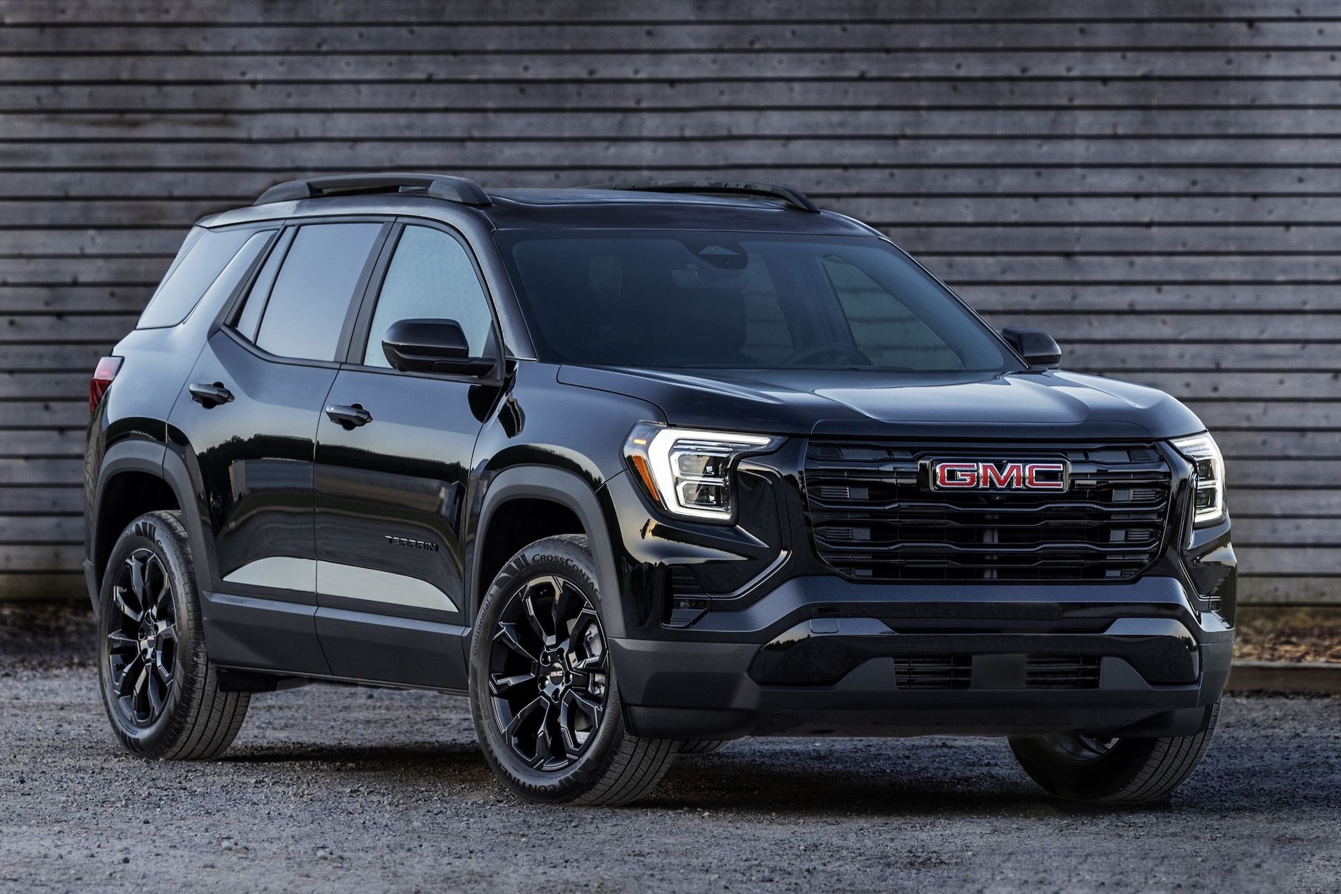 2025 GMC Terrain starts at 34,799, ups its interior game Reviews