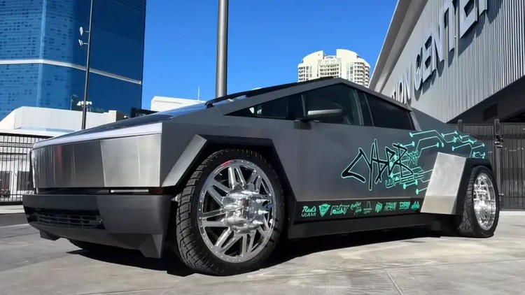 Miami hot-rod shop builds first dually Tesla Cybertruck | Driving