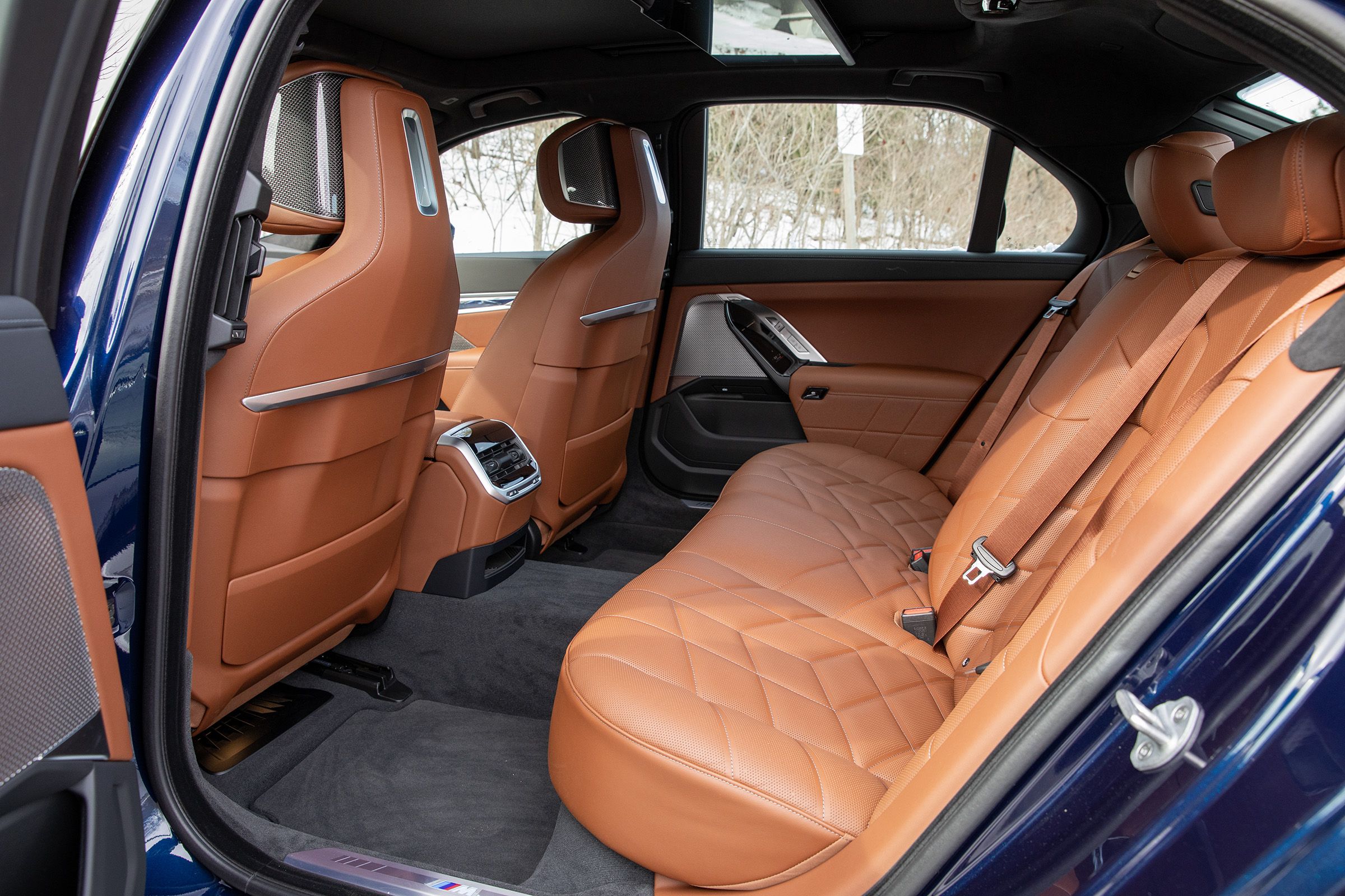 Is the 2025 BMW 760i luxury sedan excessive, or just enough? | Driving