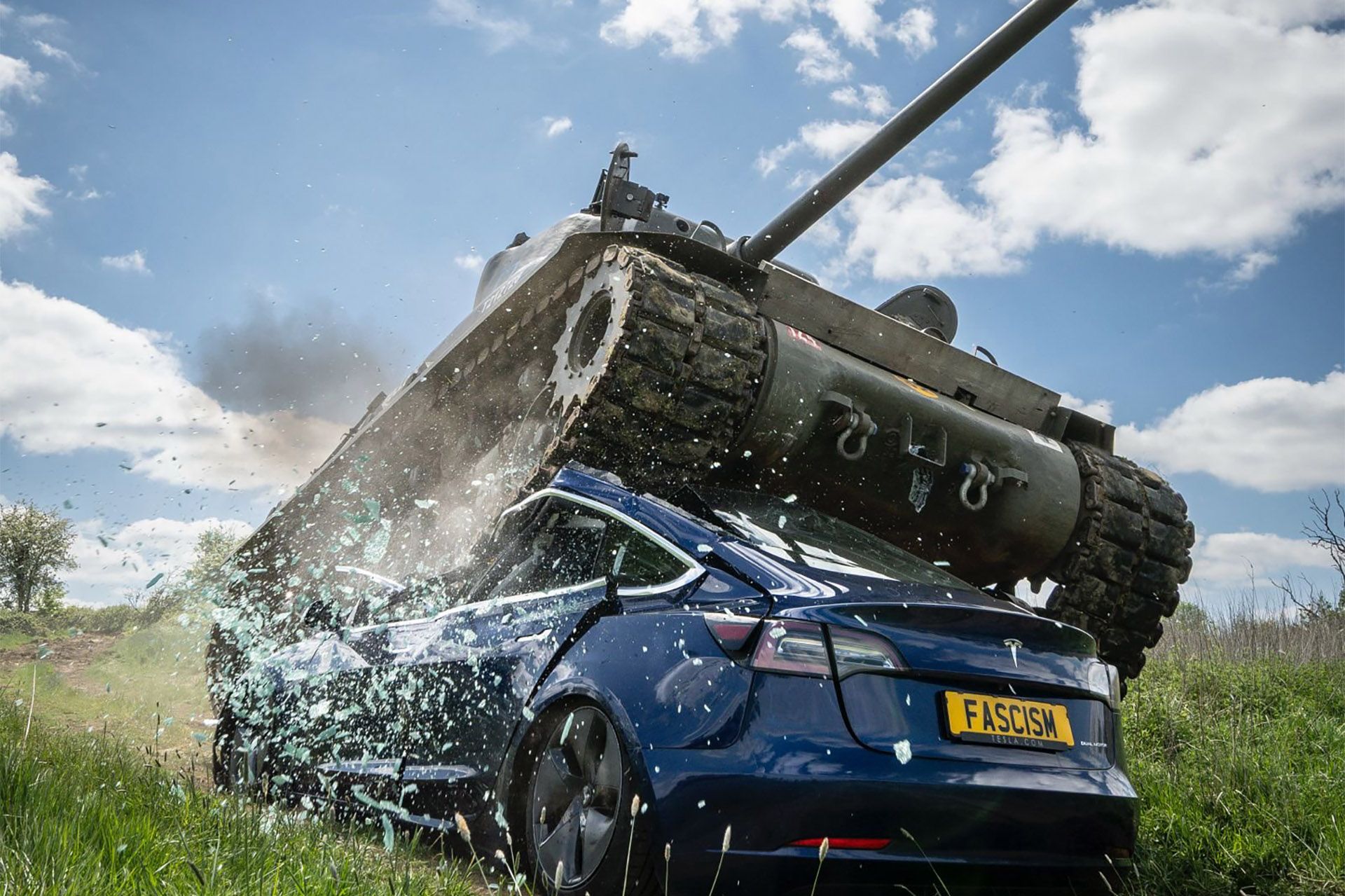 98-year-old vet crushes Tesla with tank to protest Musk