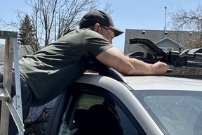 Thule Compass kayak carrier installation