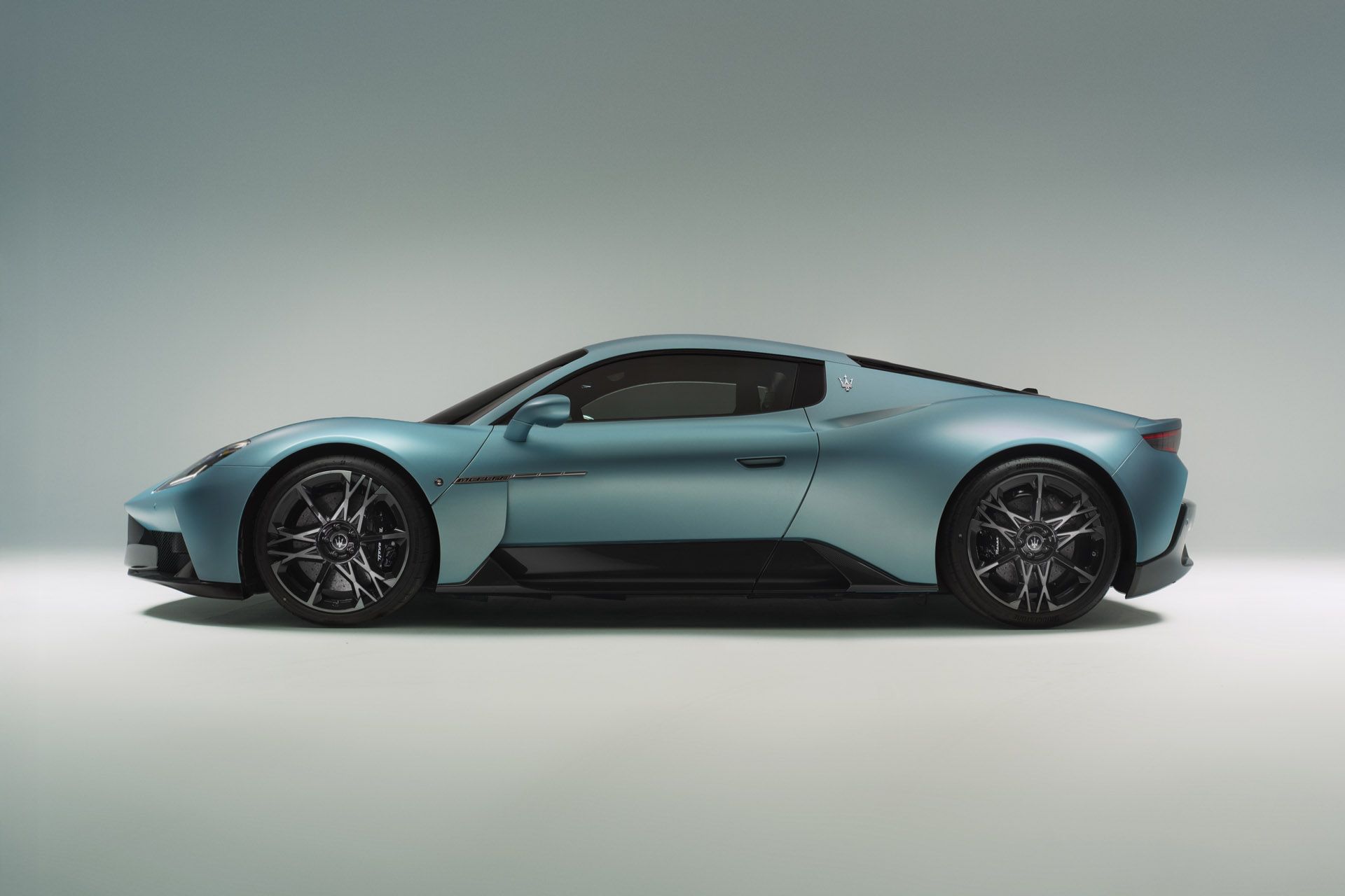 2026 Maserati MCPura adds luxury to MC20 cabin Gallery | Driving