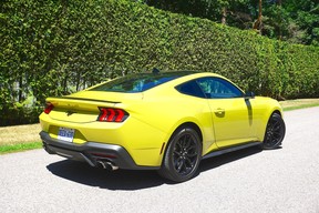 2025 Ford Mustang EcoBoost 2