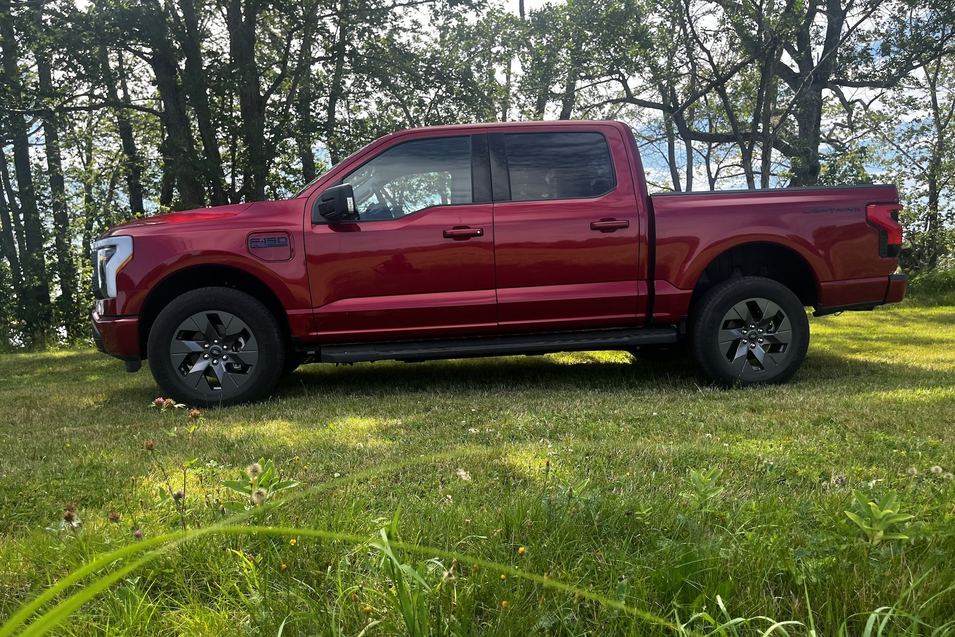 2025 Ford F-150 Lightning