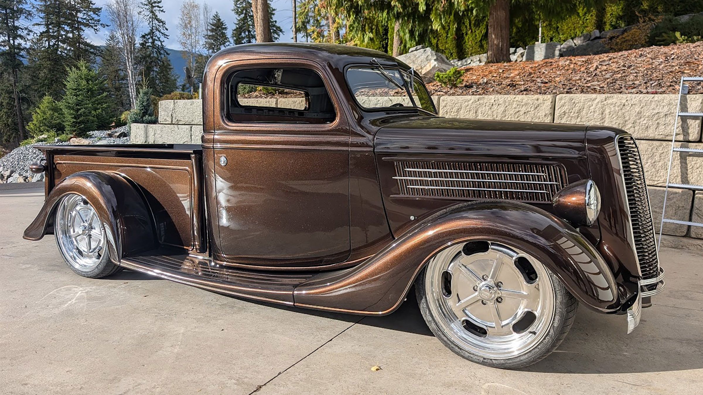 1937 Ford pickup hot rod
