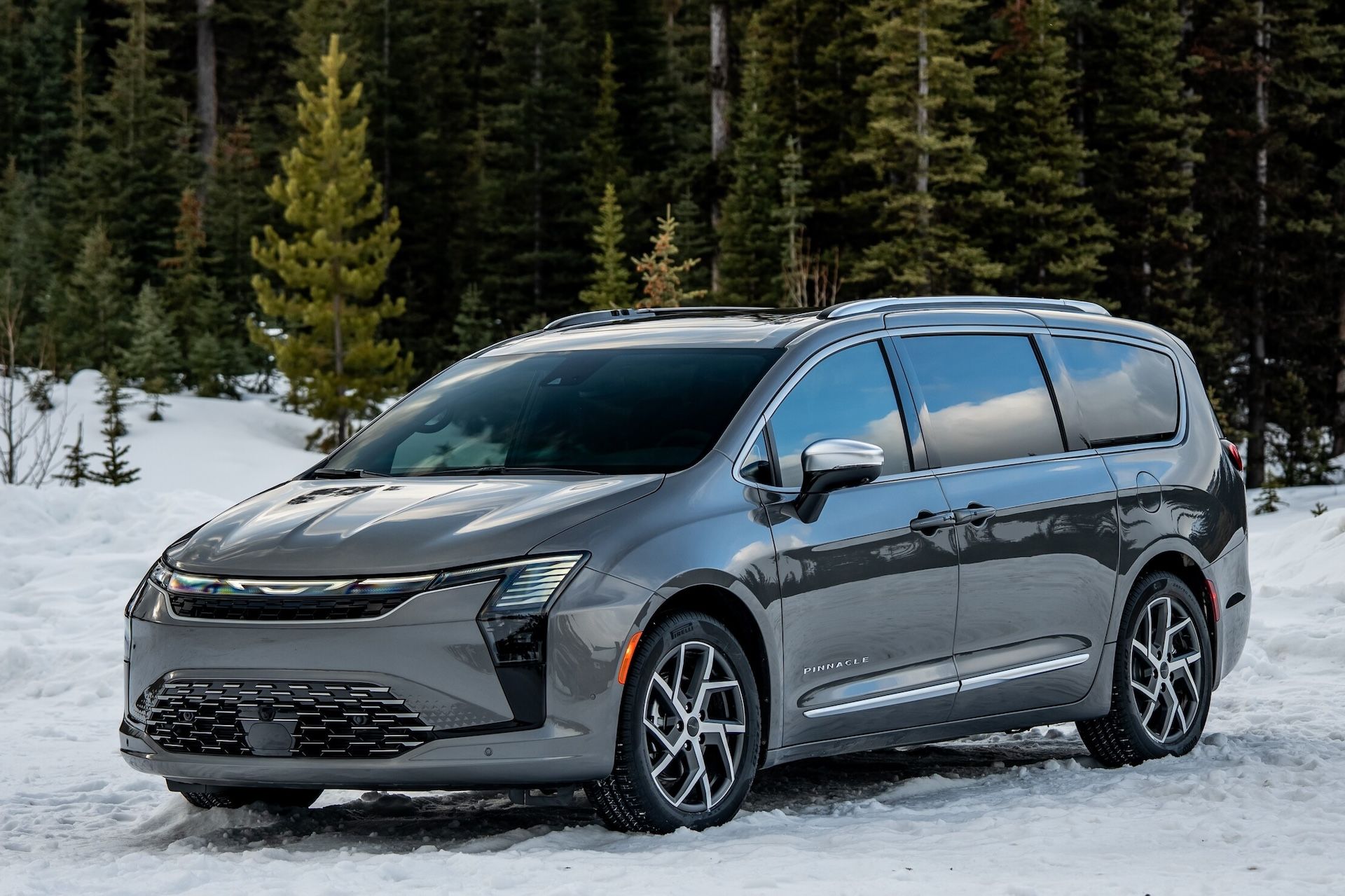Canadian-built 2027 Chrysler Pacifica order books open