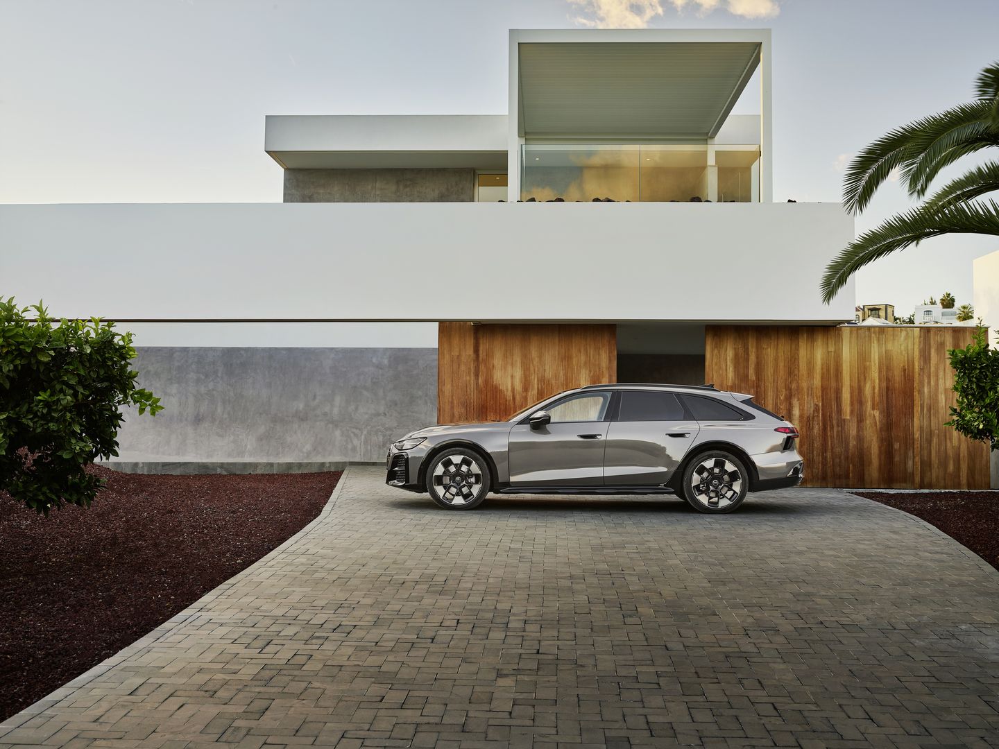 Audi unveils all-new A6 Allroad as plug-in hybrid | Driving