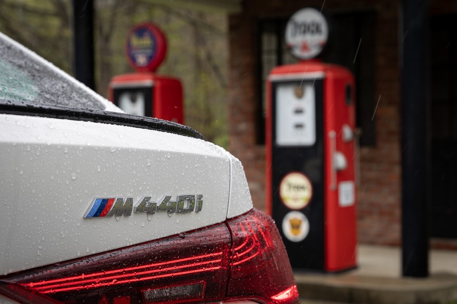 بي ام دبليو M440i غران كوبيه 2026 تفاصيل الهيكل