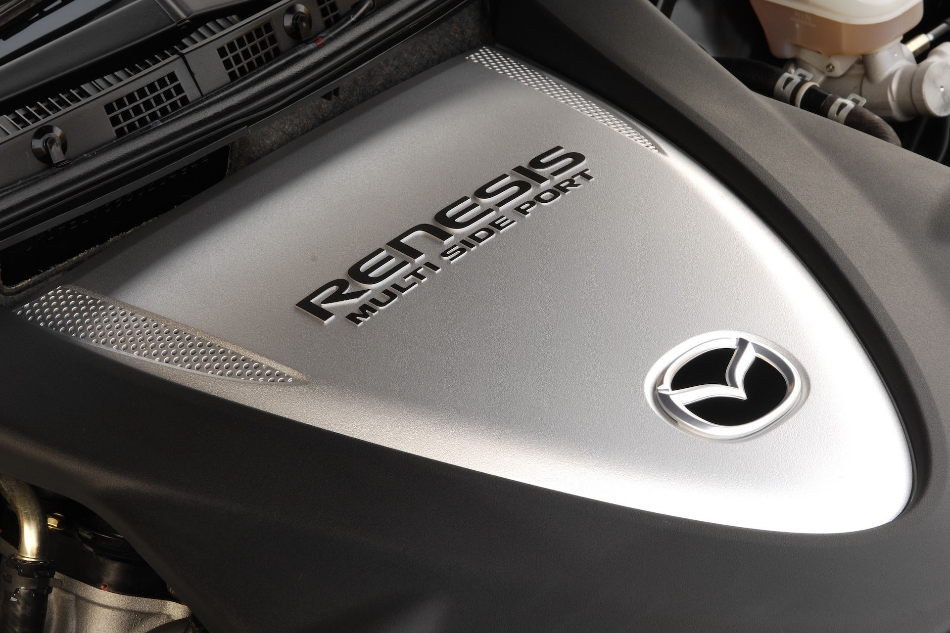 Mazda's new rotary-engine patents could fix big issue