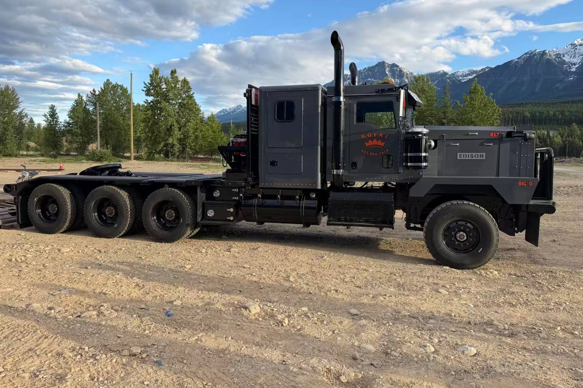 Edison Motors BDE-Series Tri-Drive semi truck