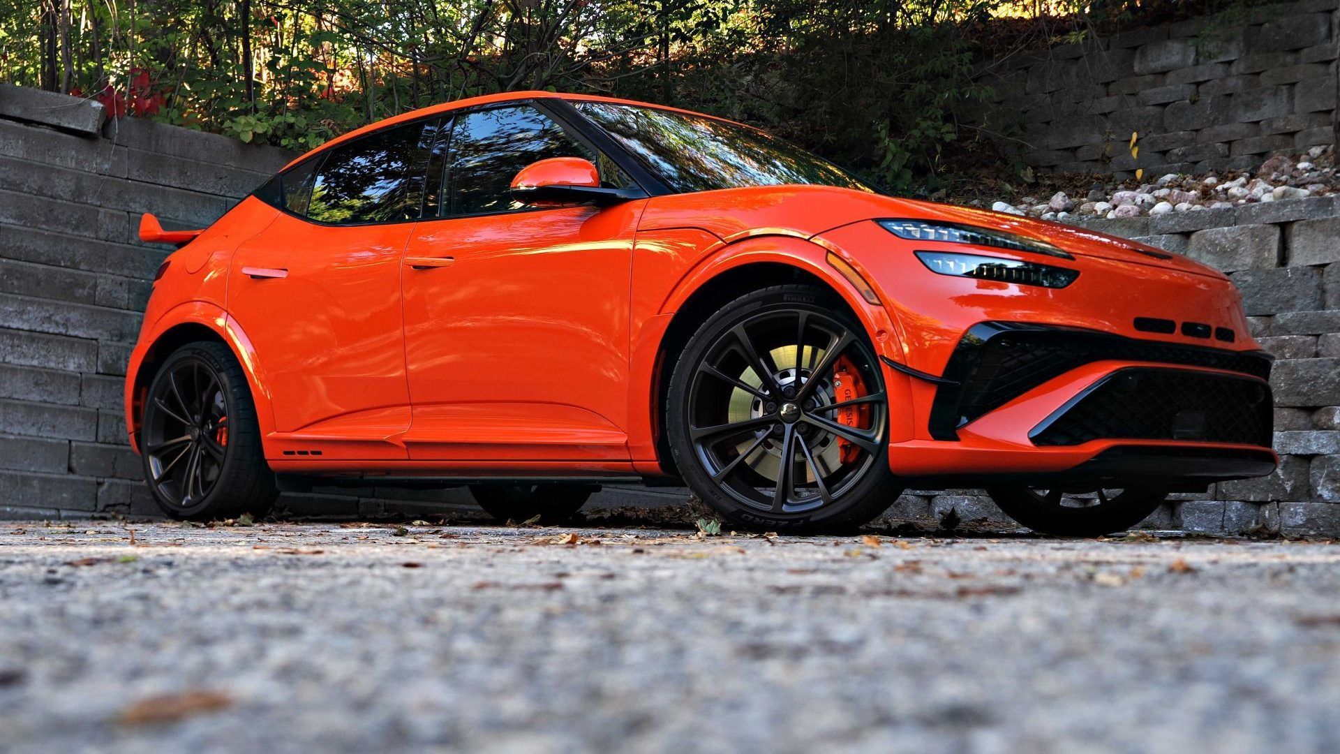 2027 Genesis GV60 Magma