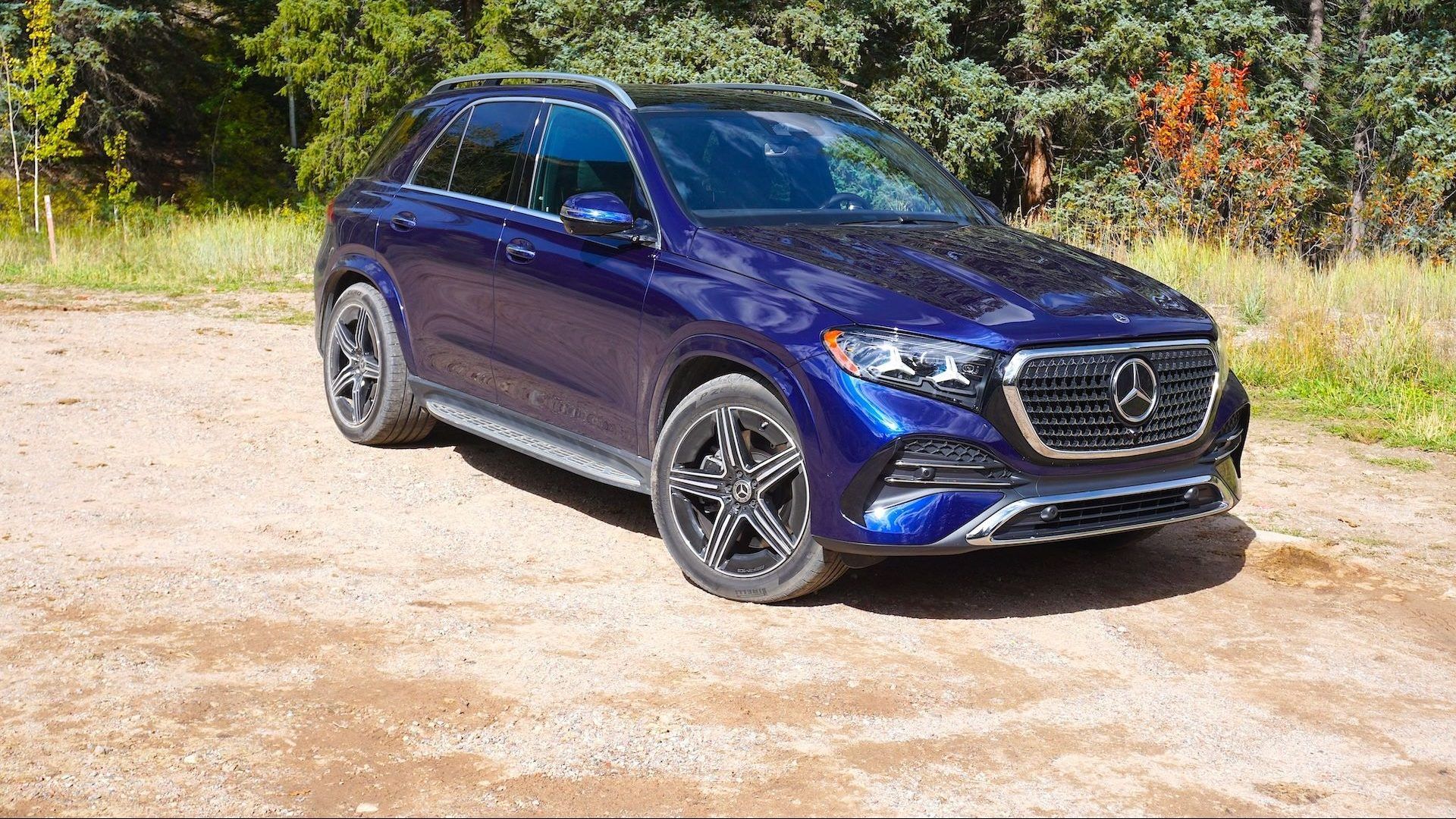 2027 Mercedes 450 4Matic 01