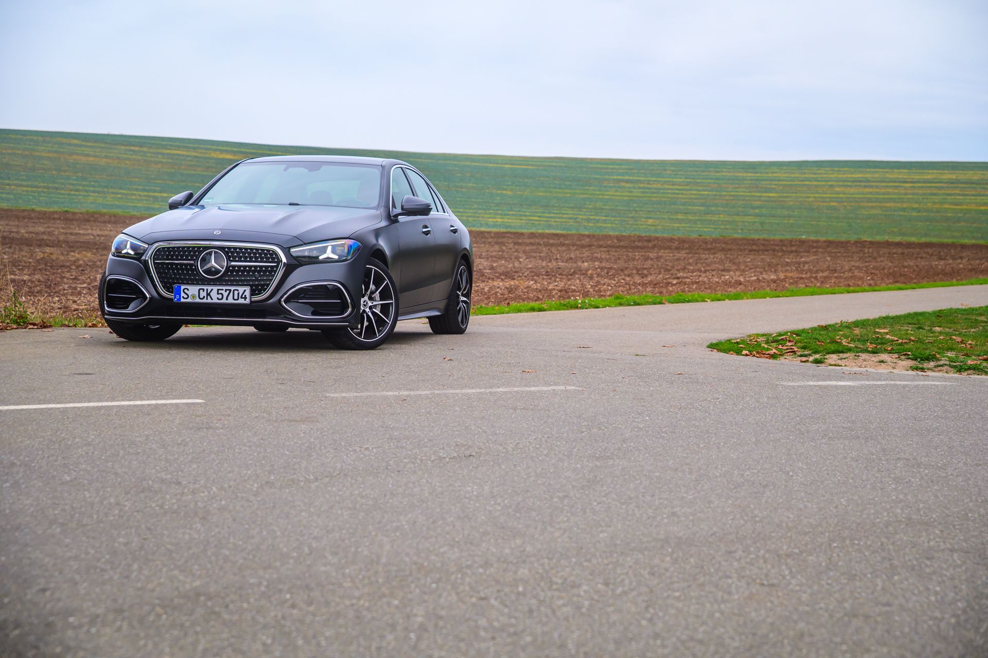 First Drive: 2027 Mercedes-Benz C 350 keeps gas power, goes AI | Reviews