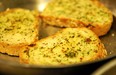 How to make perfect restaurant-style garlic toast